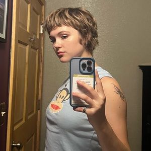 Meet your Posher, Izzy